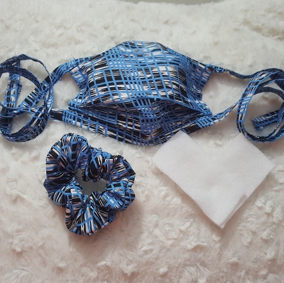 FACE MASK FASHION SET WITH HAIR BOW AND 2 FILTERS - Picture 3 of 4